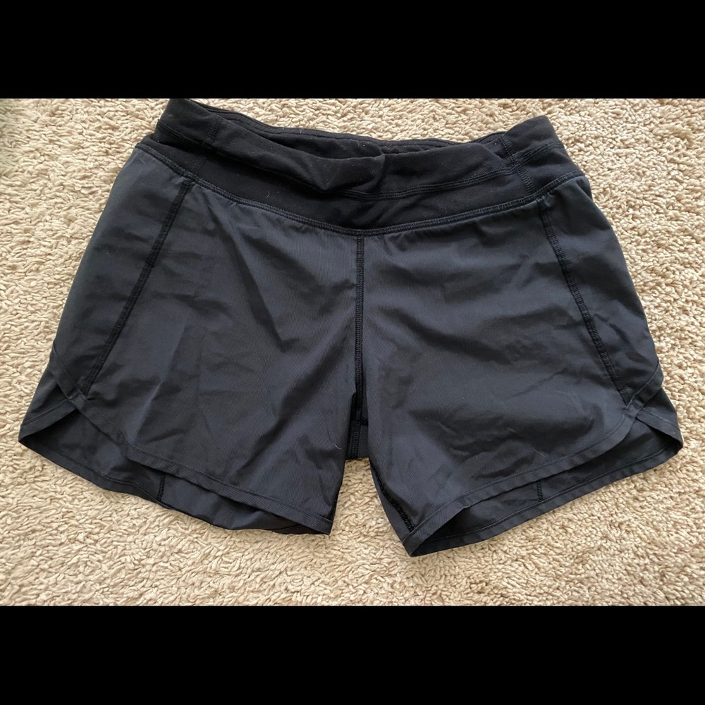Ivivva black shorts